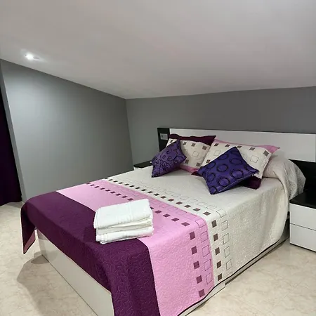 Casa Tralapedra Incostadamorte * Castelo (A Coruna)